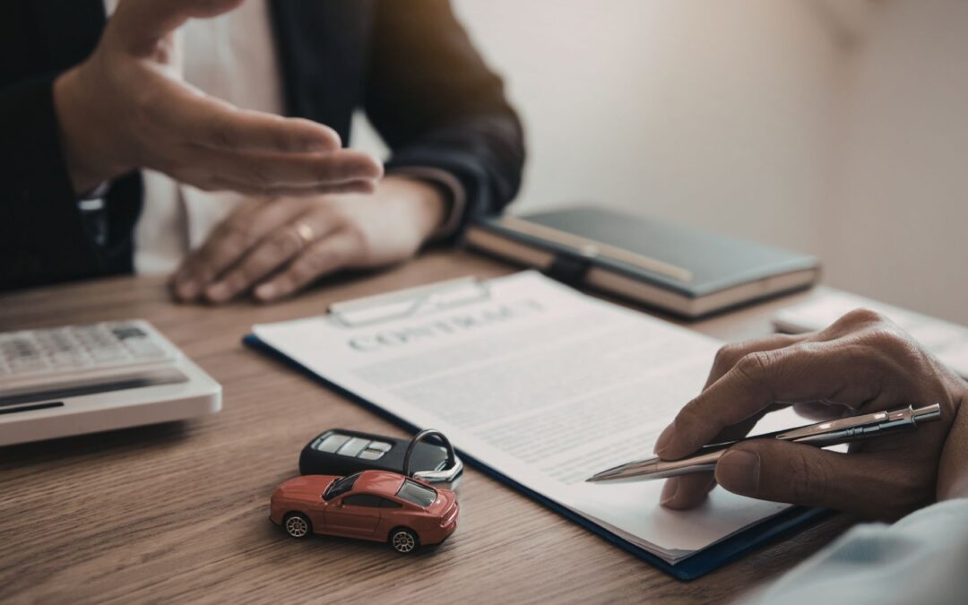 Cómo Demandar a Una Compañía de Seguros